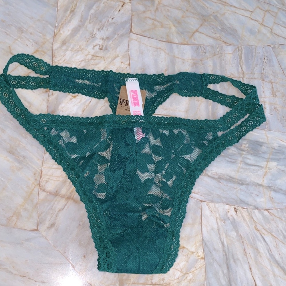 PINK Victoria’s Secret Lace Thong PINK
WEAR EVERYWHERE PANTY Green Strappy Small